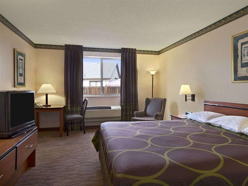 Super 8 by Wyndham Colorado Springs Airport Exterior foto