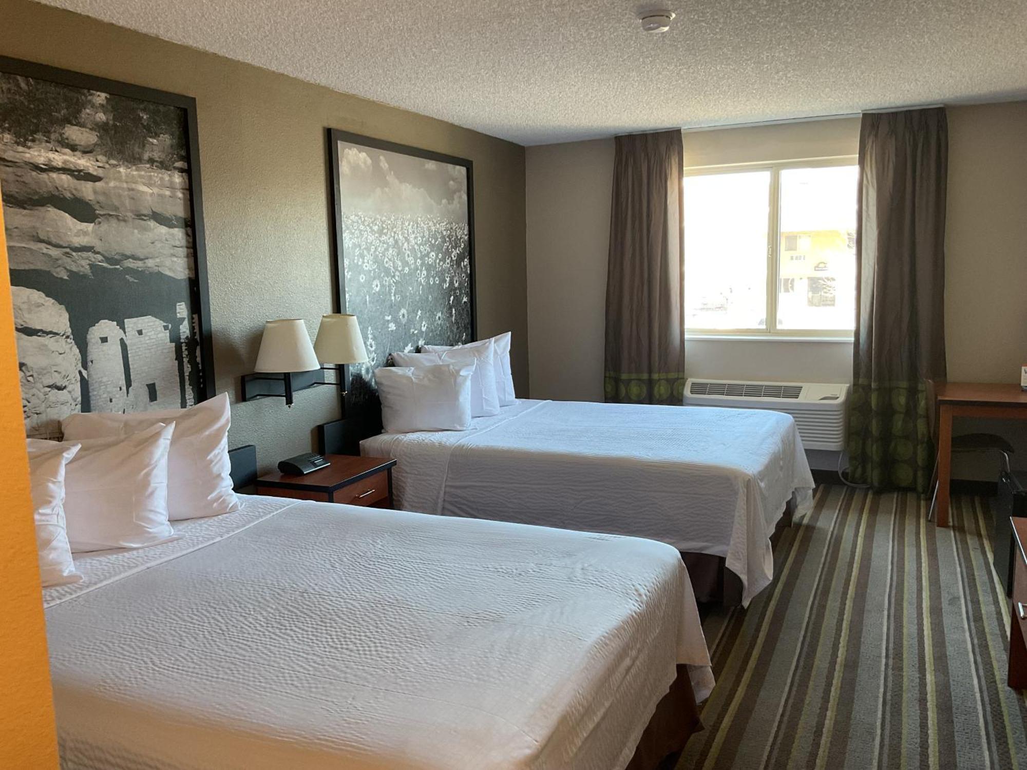 Super 8 by Wyndham Colorado Springs Airport Exterior foto